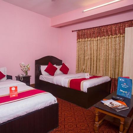 Oyo 161 Ram Janaki Hotel Катманду Екстер'єр фото