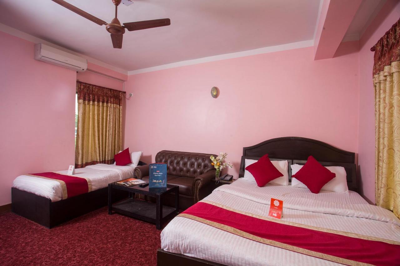 Oyo 161 Ram Janaki Hotel Катманду Екстер'єр фото
